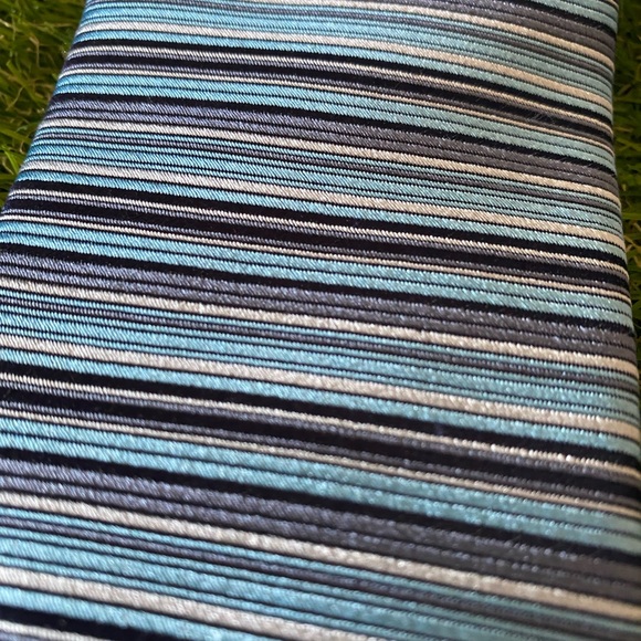 Robert Talbott NWT Tie with Pocket Square - Picture 3 of 11